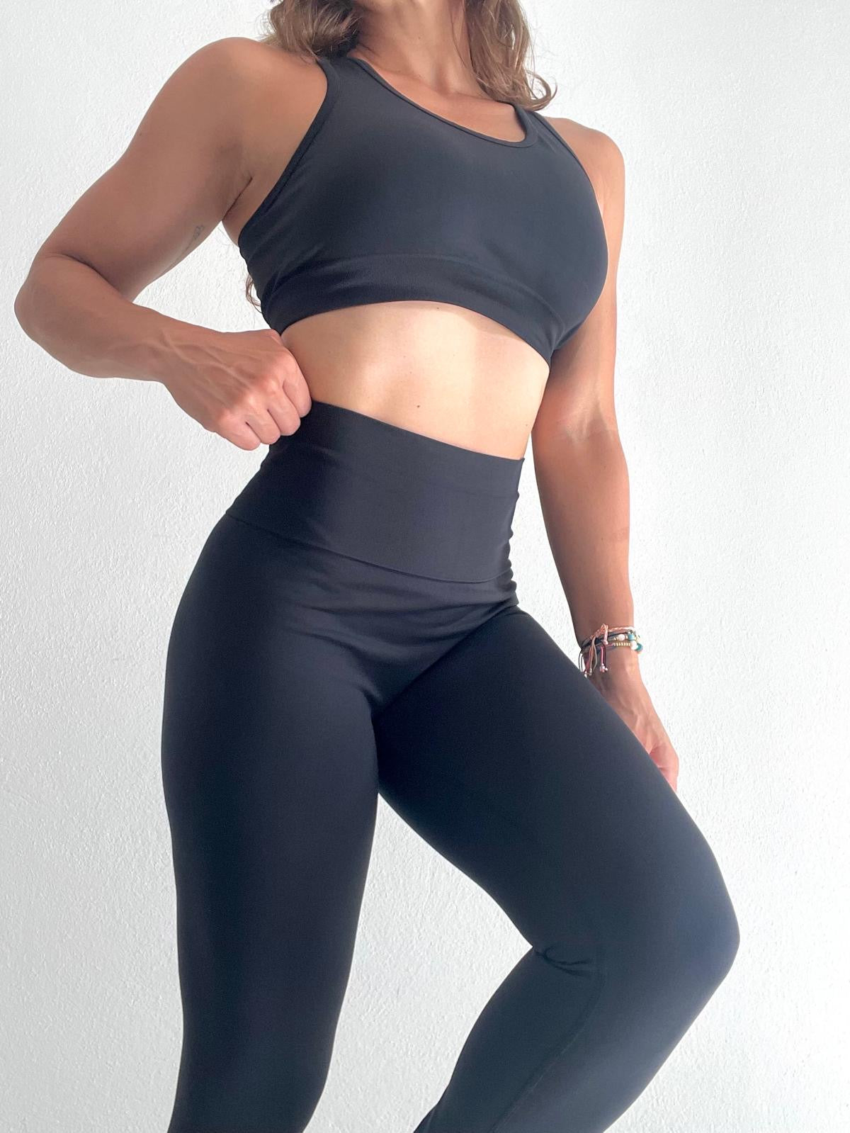 Black Seamless Set